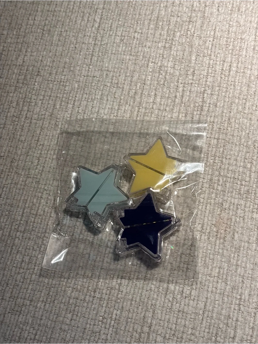 Kids Star-Shaped Glitter lip balm